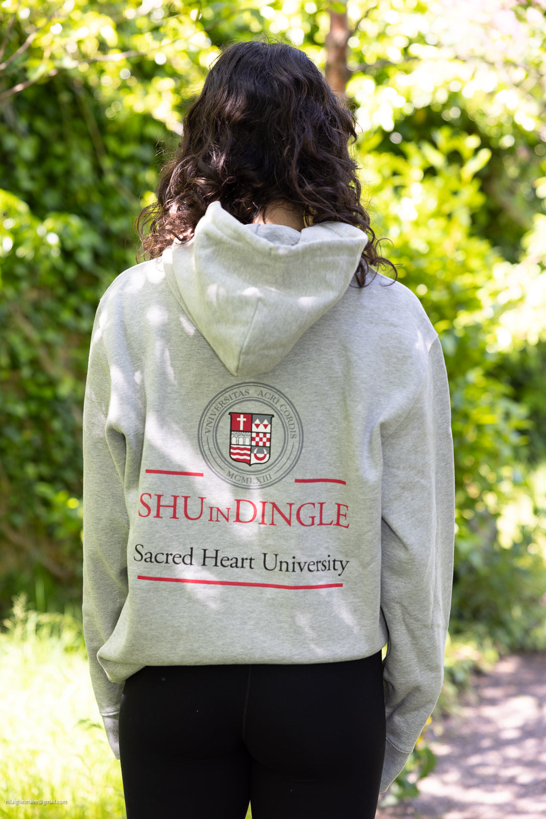 🌟 Sacred Heart University Dingle Sweatshirt/Hoodie – Sustainable Style 🌿
Celebrate your connection to Sacred Heart University Dingle with this premium hoodie or sweatshirt, designed for comfort, sustainability, and pride. 💚
Why You’ll Love It:
👕 Soft & Breathable: Enjoy all-day comfort with high-quality organic cotton.
🌍 Eco-Friendly & Durable: Designed to last, while being kind to the planet.
🎓 Support Education: 2% of profits go directly to Sacred Heart University students.